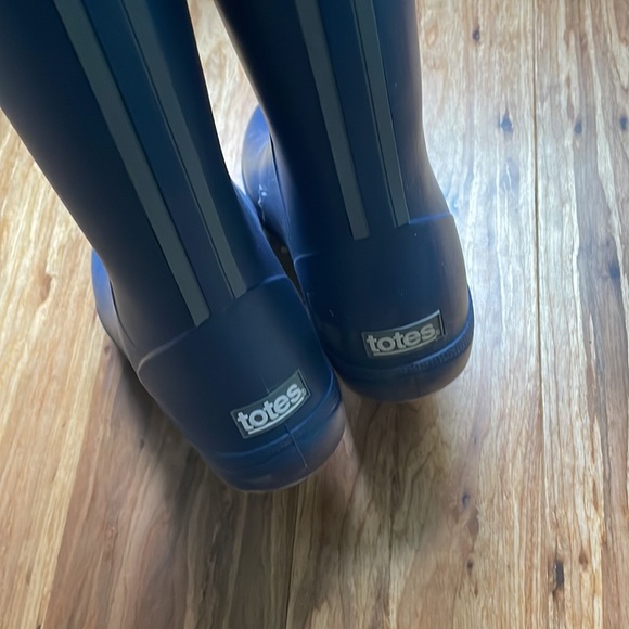 NIB Totes Rain Boots - Picture 10 of 15